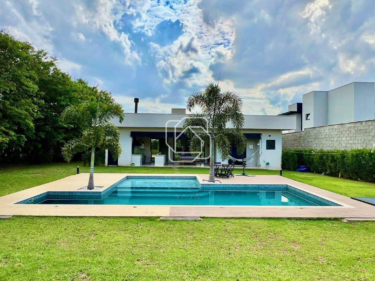 Casa de Condomínio à venda em Indaiatuba - SP - Terras de Itaici: Área externa