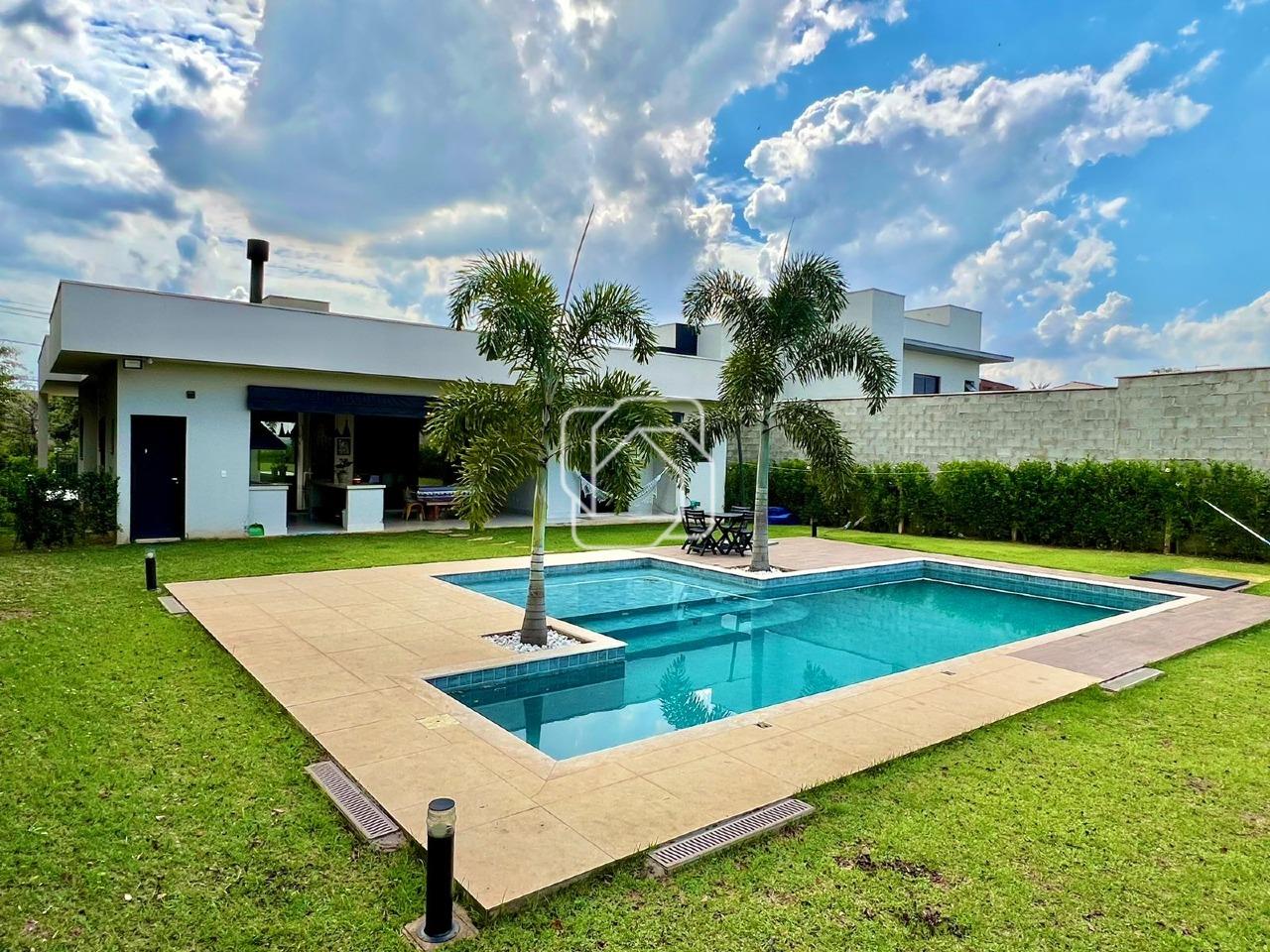 Casa de Condomínio à venda em Indaiatuba - SP - Terras de Itaici: Área da piscina