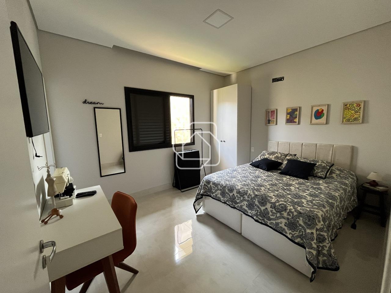 Casa de Condomínio à venda em Indaiatuba - SP - Terras de Itaici: Dormitório