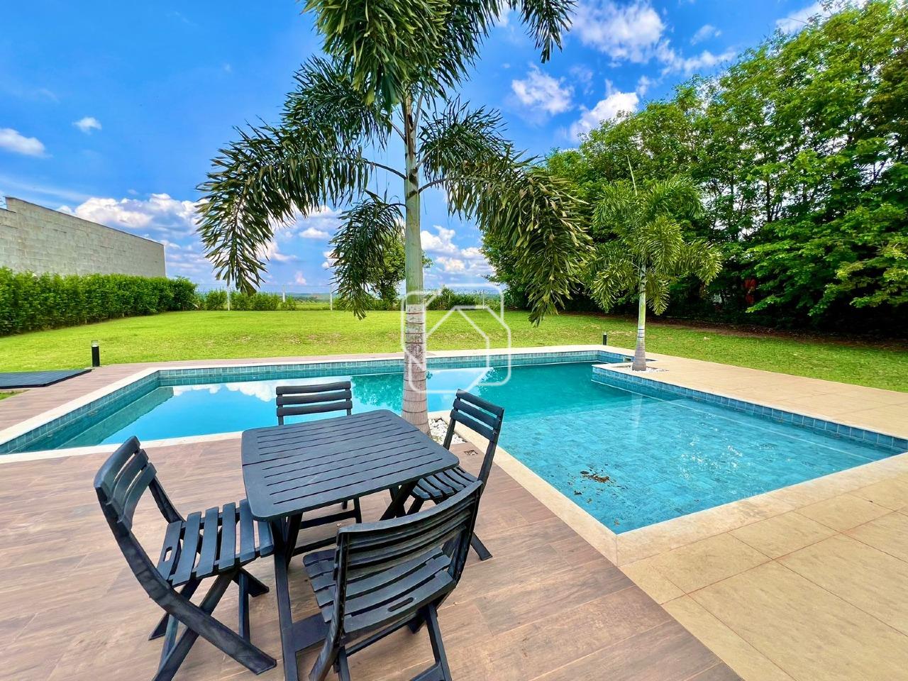 Casa de Condomínio à venda em Indaiatuba - SP - Terras de Itaici: Área da piscina