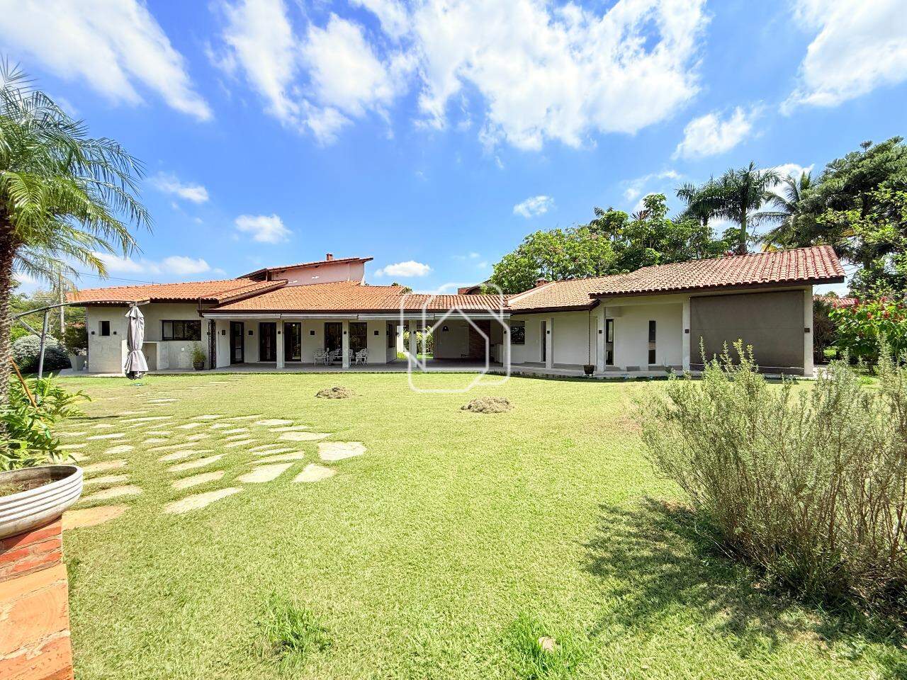 Casa de Condomínio à venda em Salto - SP - Condomínio Monte Belo: 