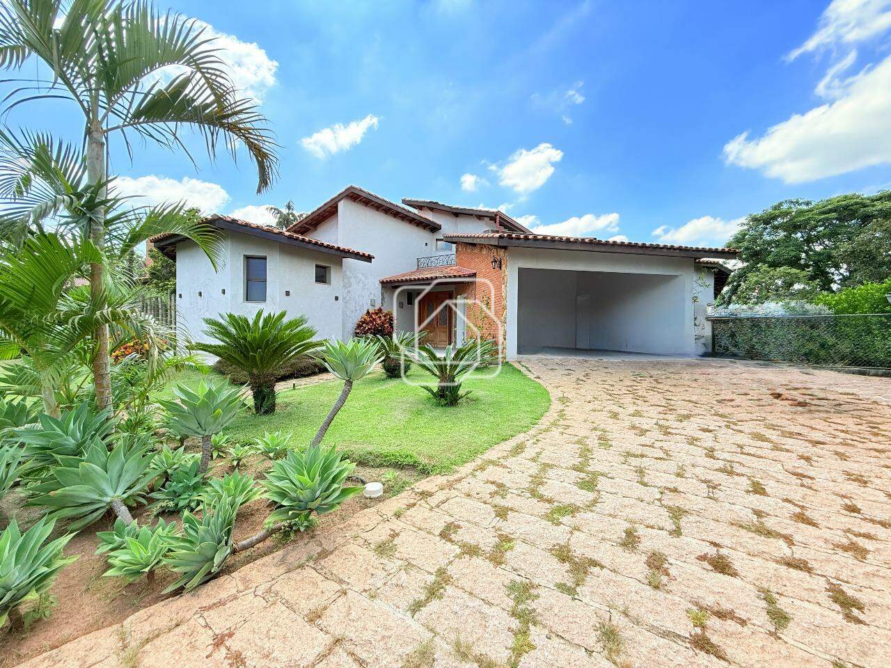 Casa de Condomínio à venda em Salto - SP - Condomínio Monte Belo: 