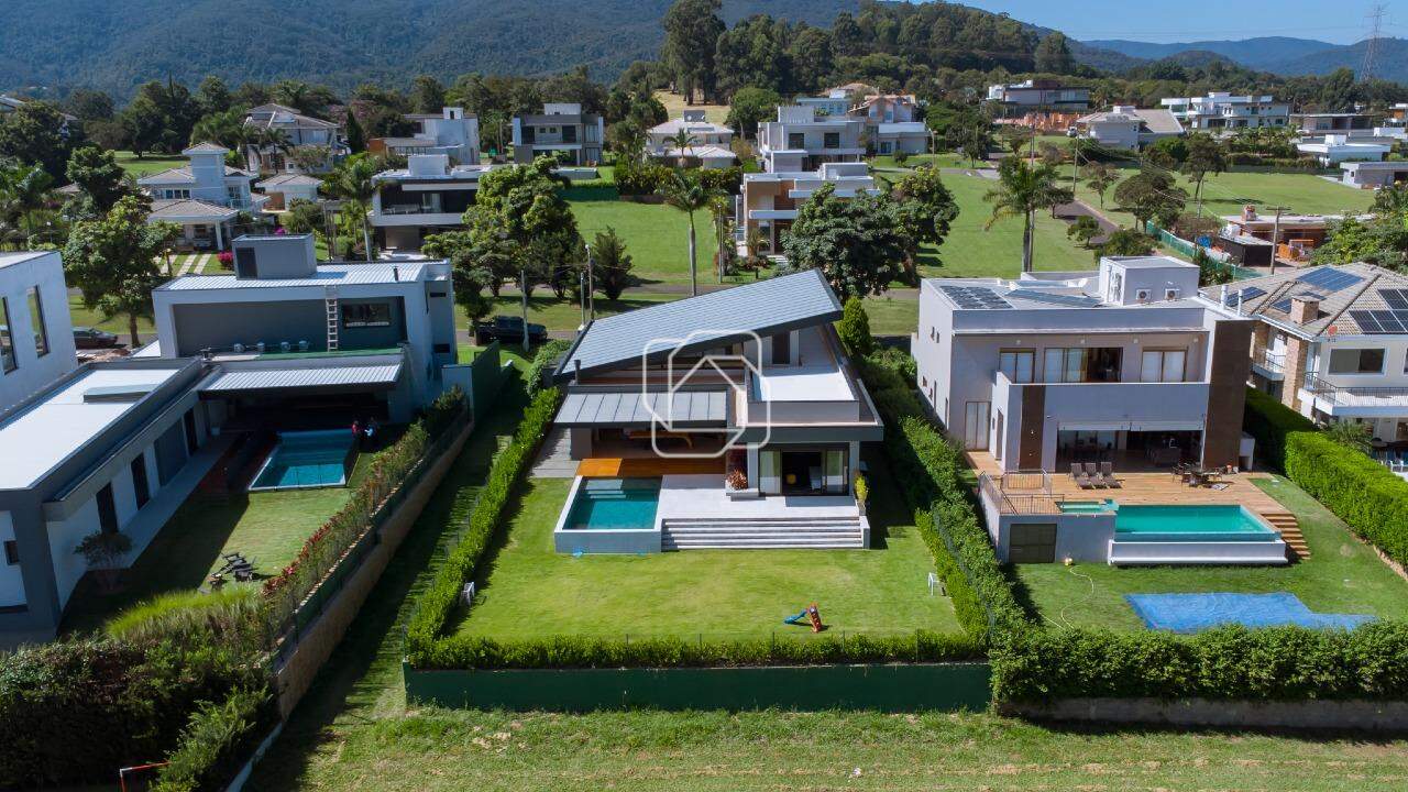 Casa de Condomínio à venda em Cabreúva - SP - Portal do Japy Golf Clube: