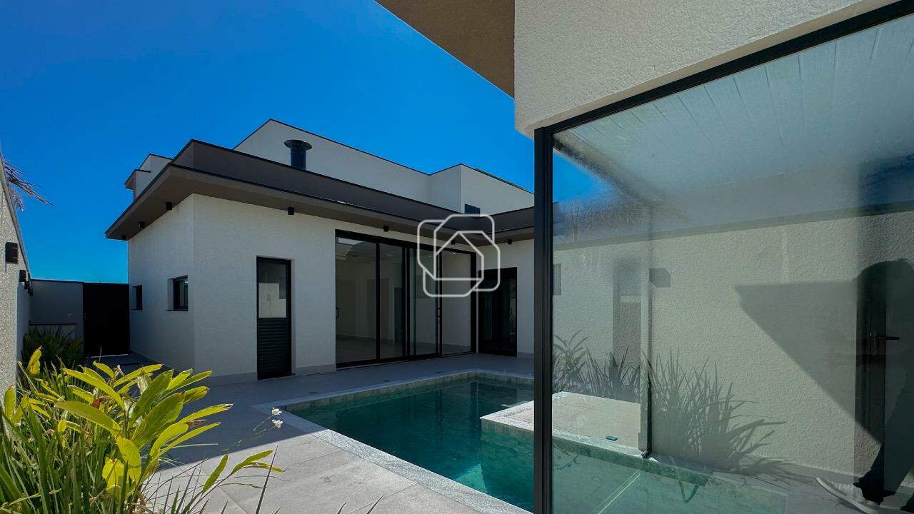 Casa de Condomínio à venda em Indaiatuba - SP - Jardim Residencial Dona Maria Cândida: Área externa