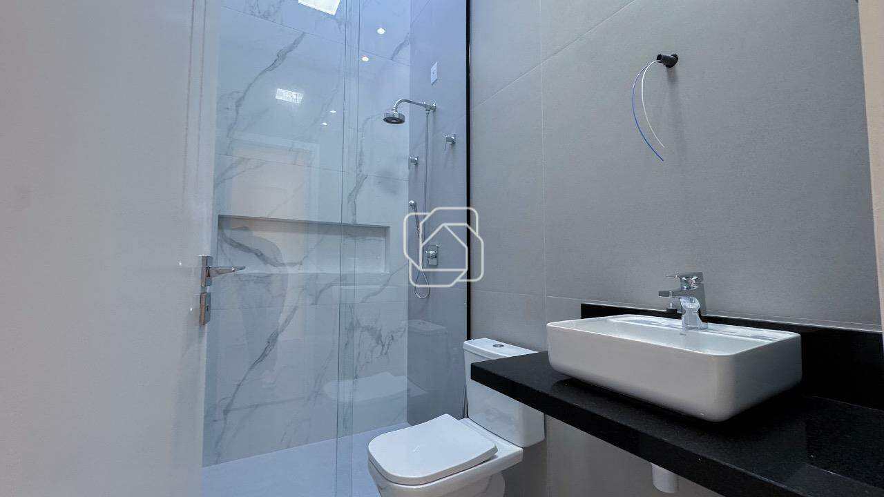 Casa de Condomínio à venda em Indaiatuba - SP - Jardim Residencial Dona Maria Cândida: Banheiro
