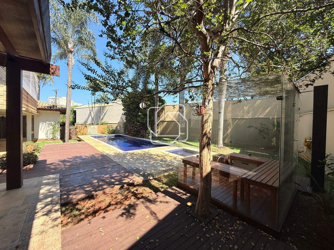 Casa de Condomínio à venda em Indaiatuba - SP - Vila Borghese: Área externa