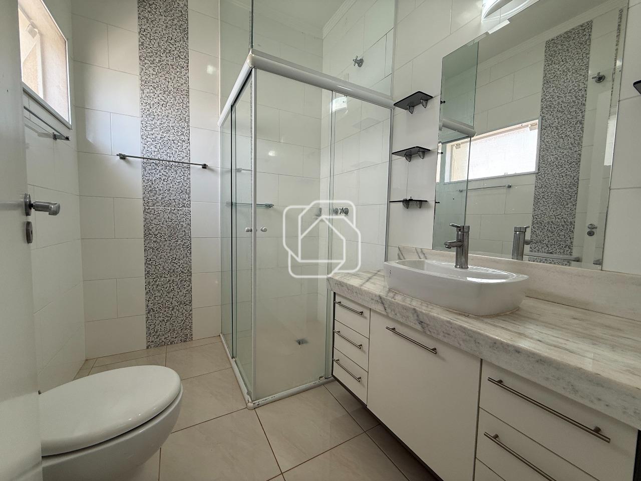 Casa de Condomínio à venda em Indaiatuba - SP - Condomínio Terra Magna: Banheiro