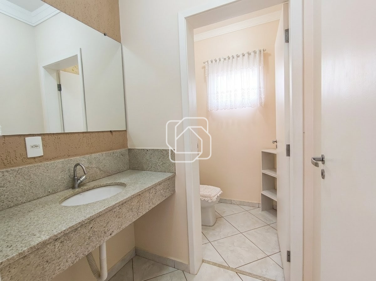 Casa de Condomínio à venda em Itu - SP - Condomínio Santa Mônica: Lavabo