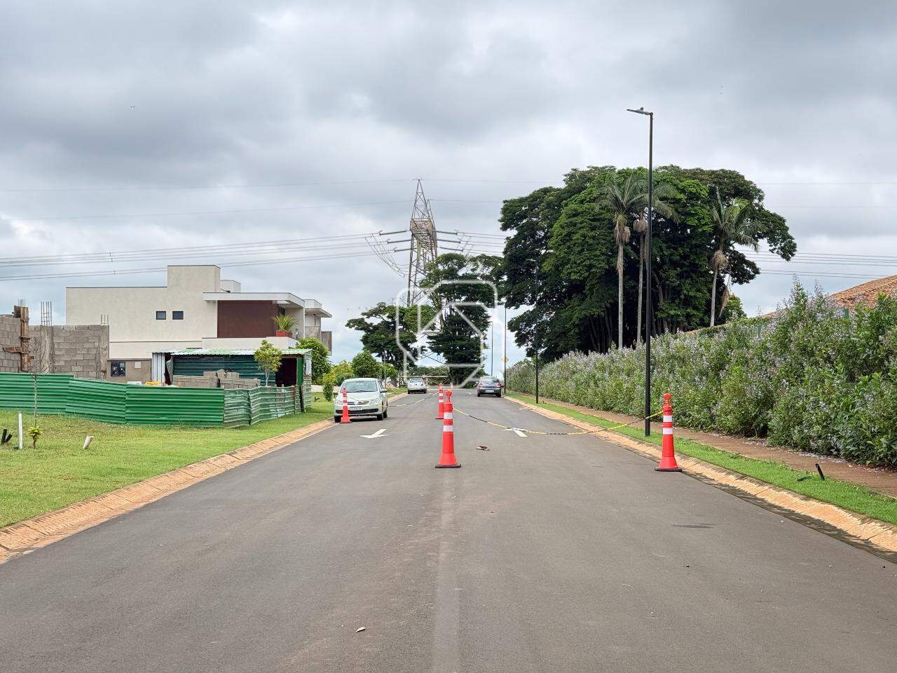 Terreno à venda em Indaiatuba - SP - Jardim Villa Sapezal: Rua do terreno