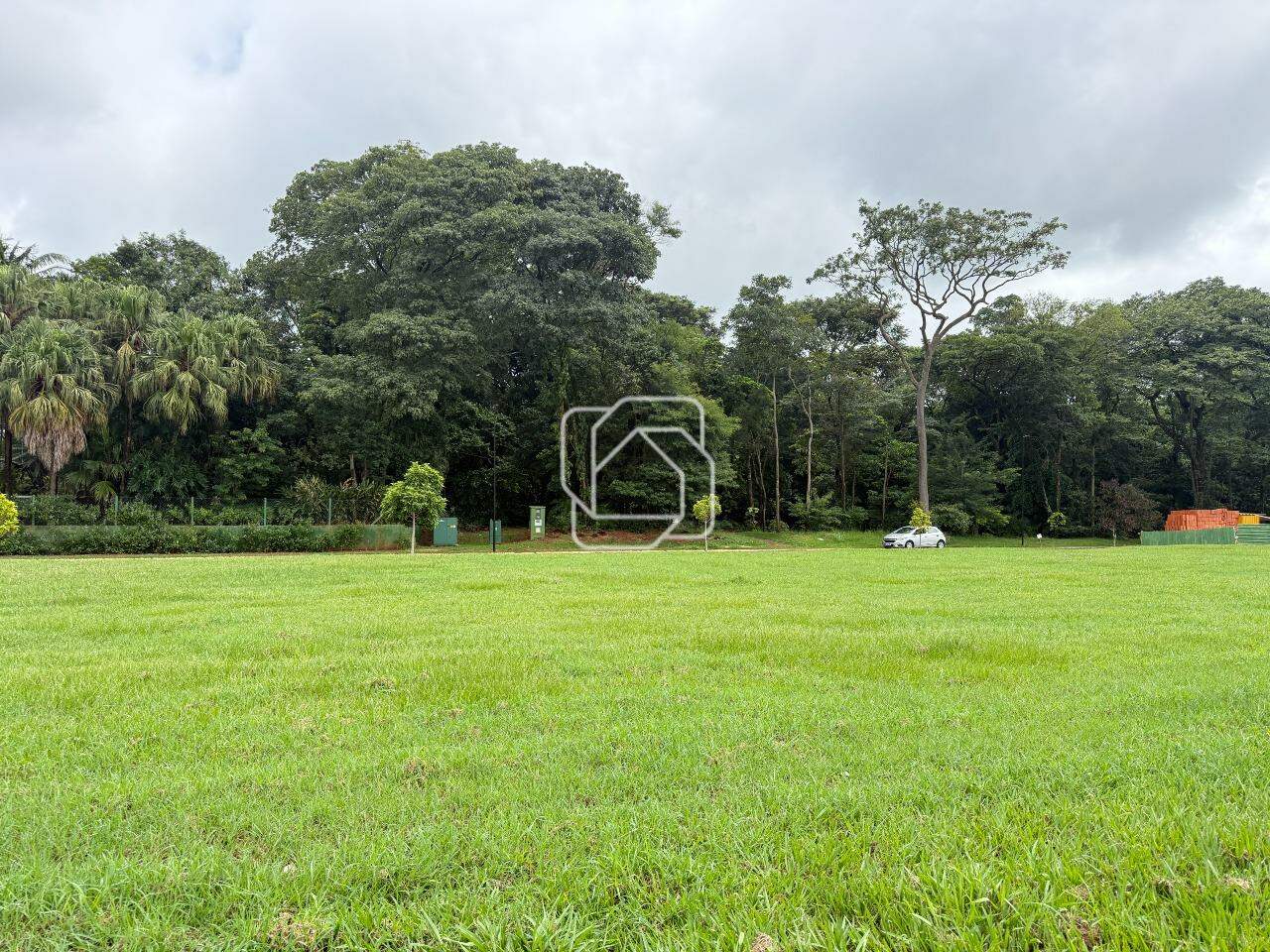 Terreno à venda em Indaiatuba - SP - Jardim Villa Sapezal: Visão geral do terreno