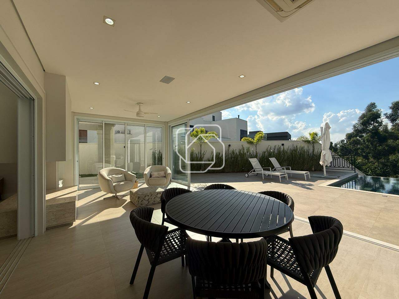 Casa de Condomínio à venda em Indaiatuba - SP - Parque Villa dos Pinheiros: Área gourmet