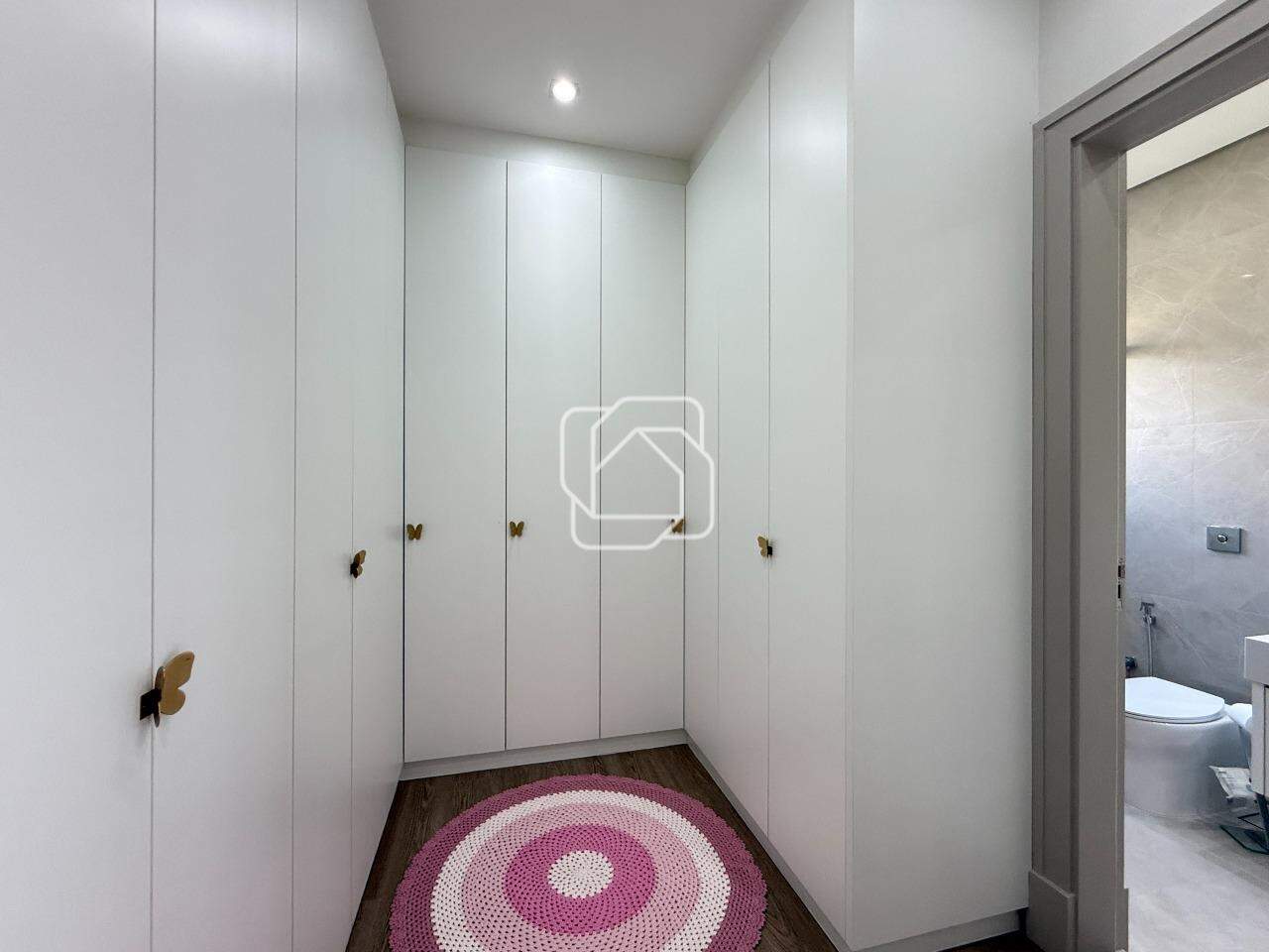 Casa de Condomínio à venda em Indaiatuba - SP - Parque Villa dos Pinheiros: Closet
