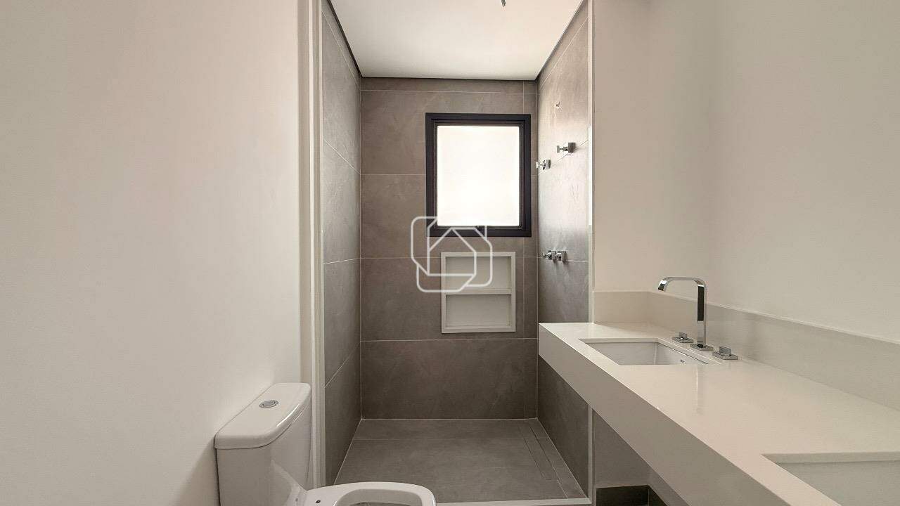 Apartamento à venda em Indaiatuba - SP - Atmosphera: Banheiro
