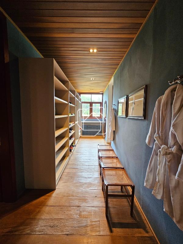 Casa de Condomínio à venda em Monte Mor - SP - Haras Larissa: Vestiário