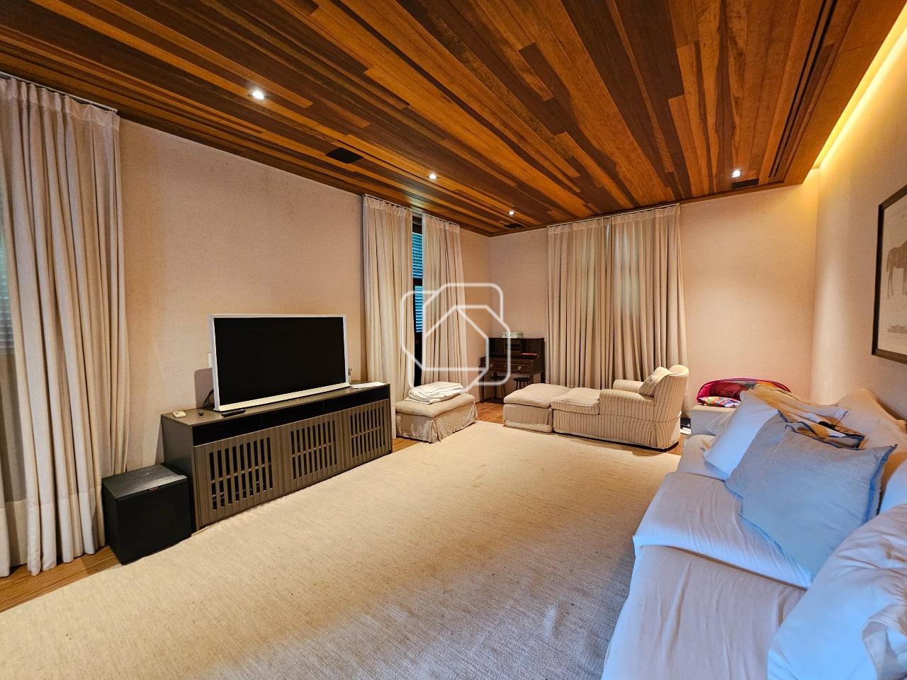 Casa de Condomínio à venda em Monte Mor - SP - Haras Larissa: Sala de estar