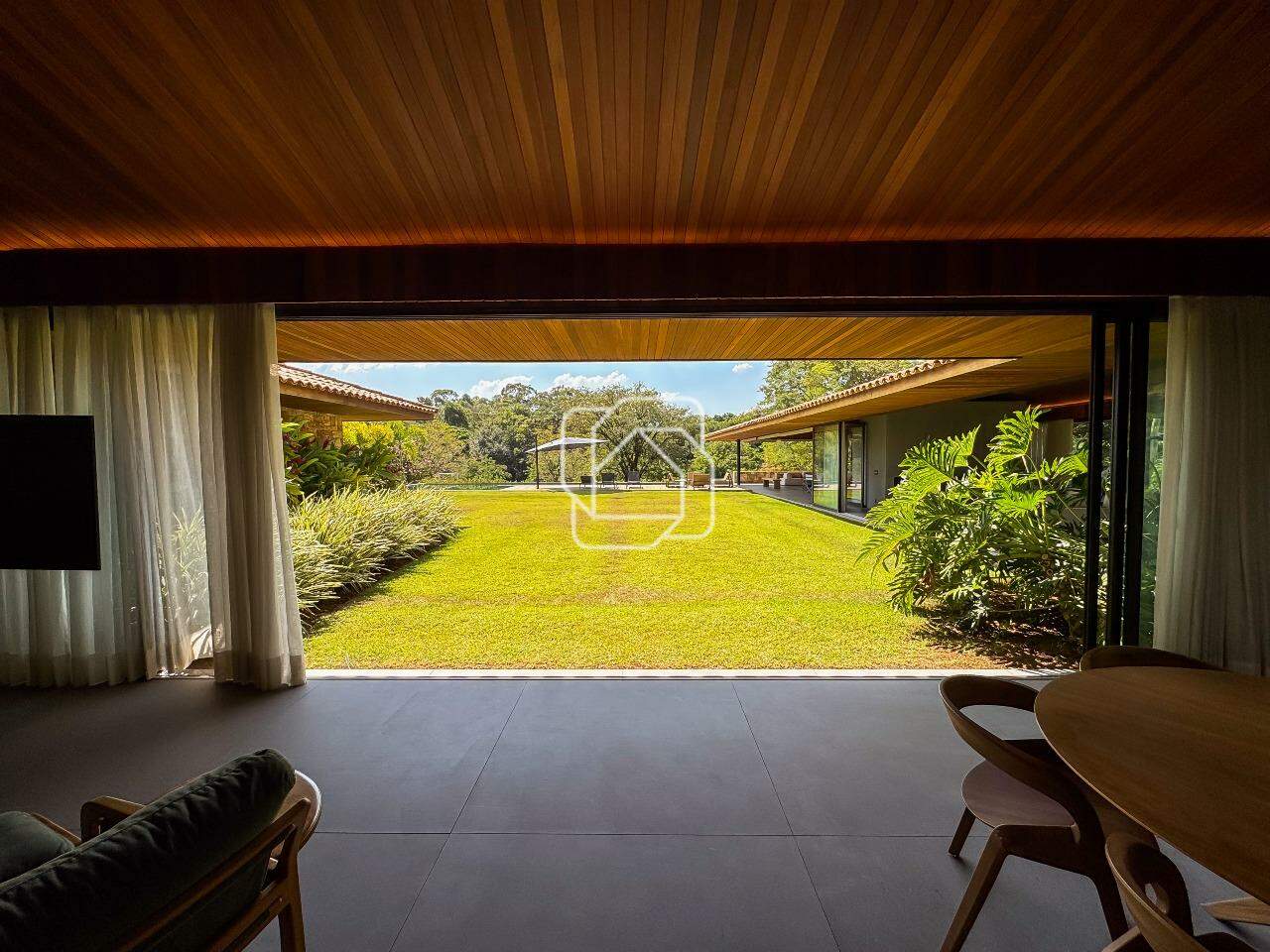 Casa de Condomínio à venda em Monte Mor - SP - Haras Larissa: Vista para área externa