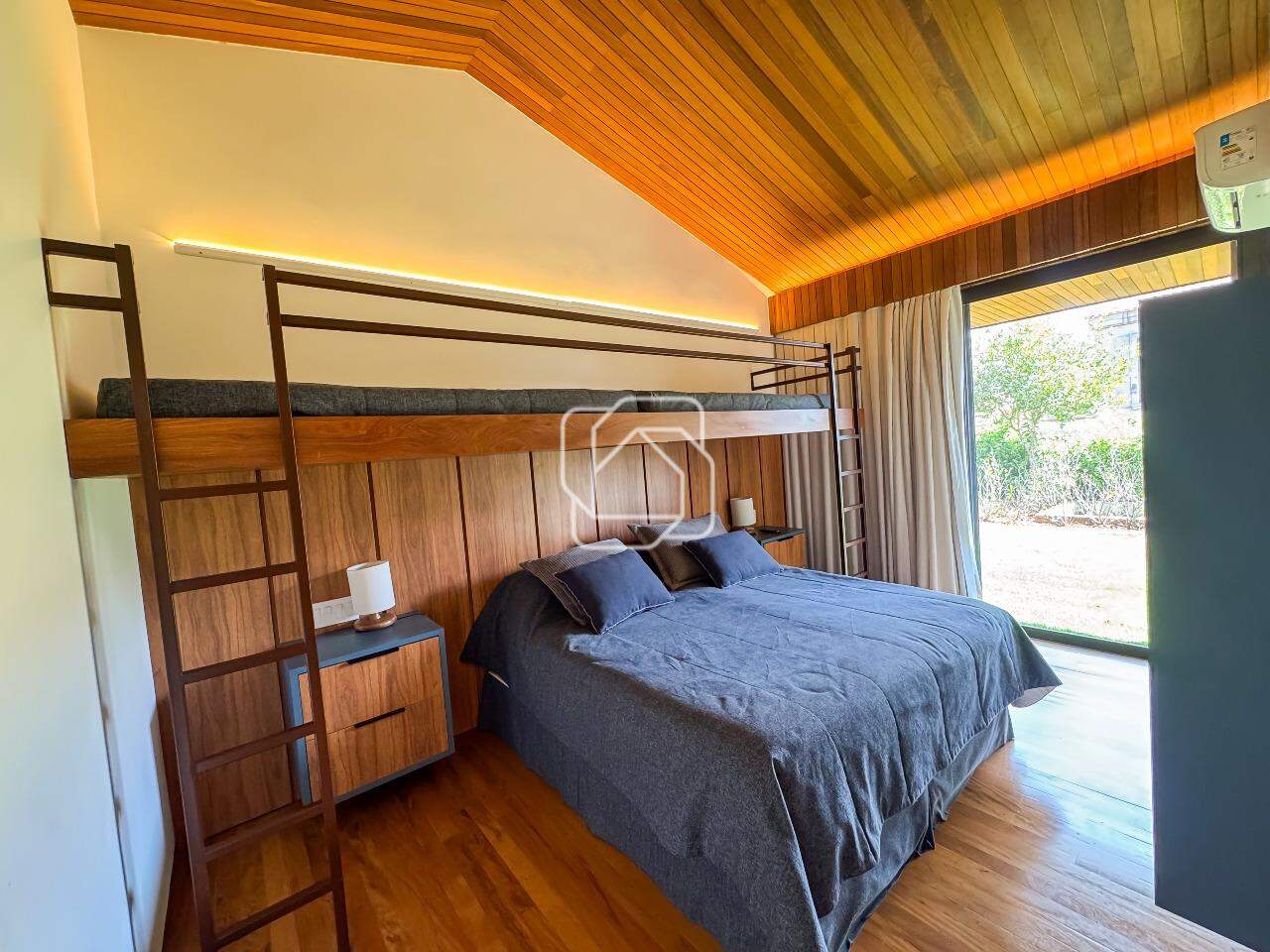 Casa de Condomínio à venda em Monte Mor - SP - Haras Larissa: Dormitório