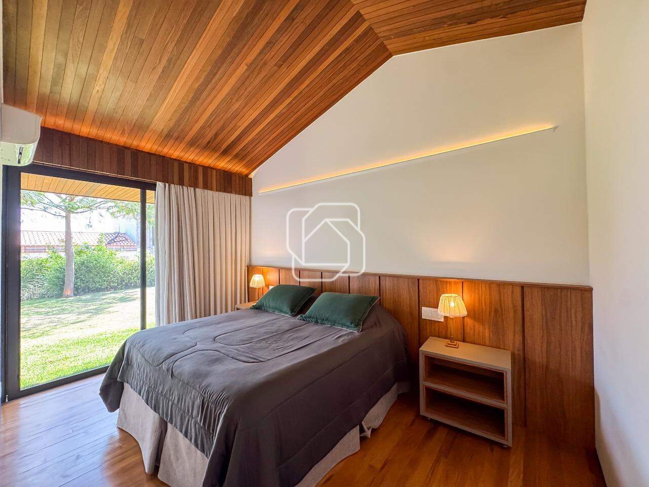 Casa de Condomínio à venda em Monte Mor - SP - Haras Larissa: Dormitório