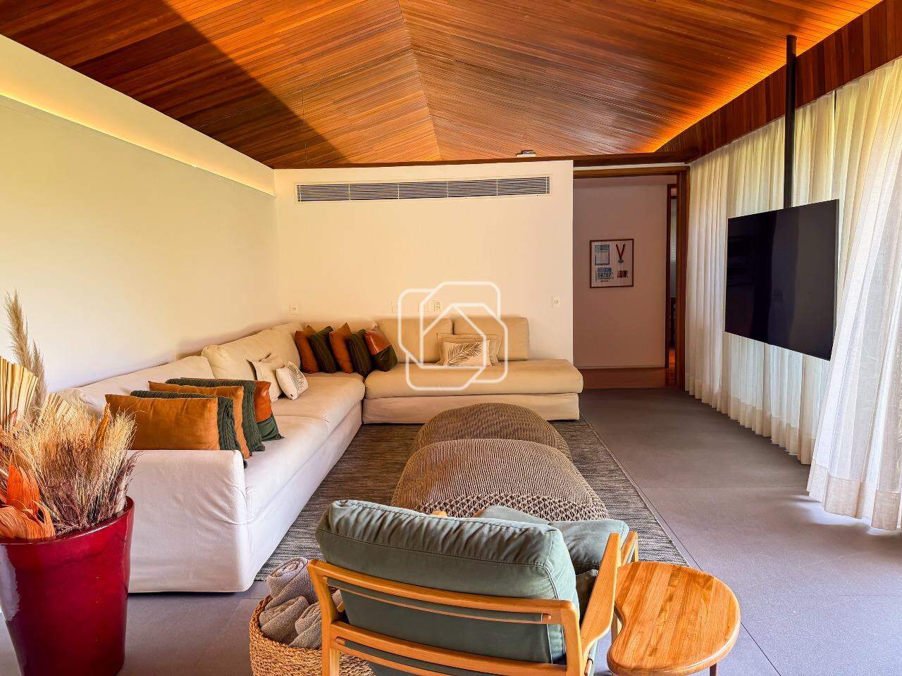 Casa de Condomínio à venda em Monte Mor - SP - Haras Larissa: Sala de TV