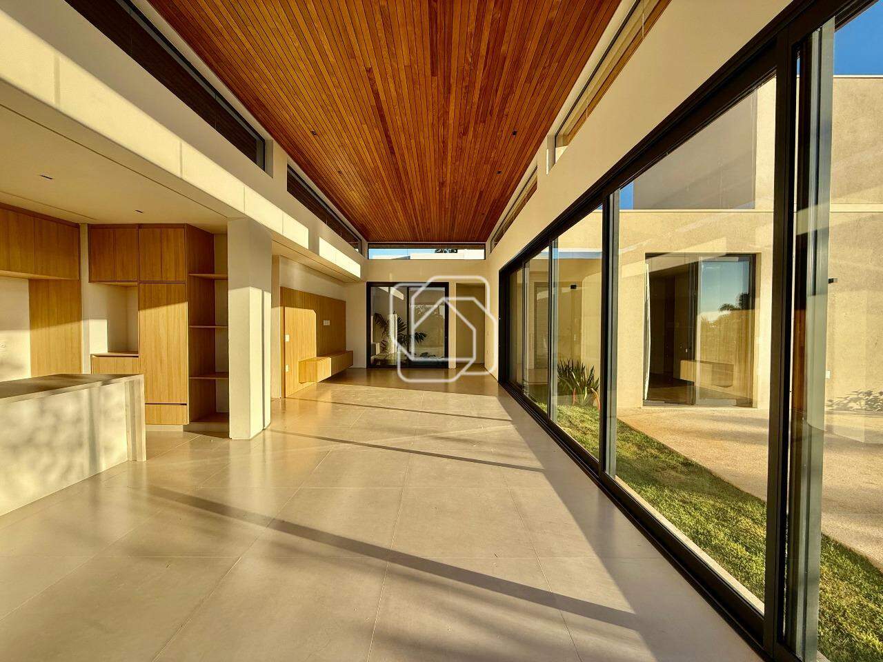 Casa de Condomínio à venda em Itu - SP - Condomínio Villas do Golfe: