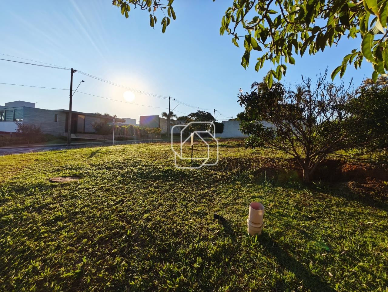 Terreno à venda em Indaiatuba - SP - Jardim Residencial Santa Clara: Visão geral do terreno