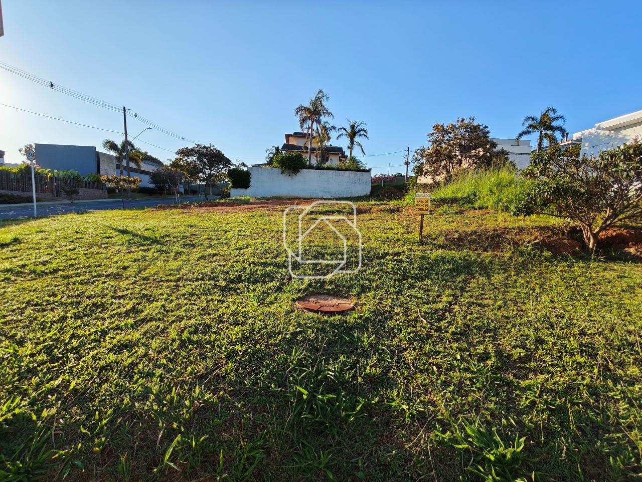 Terreno à venda em Indaiatuba - SP - Jardim Residencial Santa Clara: Visão geral do terreno