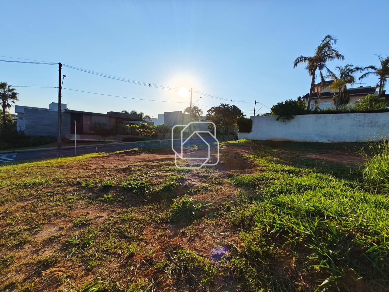 Terreno à venda em Indaiatuba - SP - Jardim Residencial Santa Clara: Visão geral do terreno