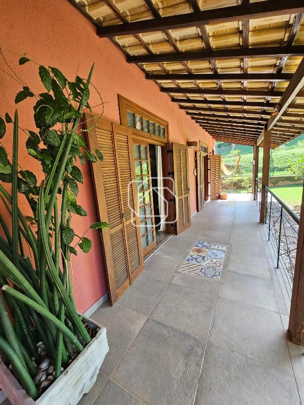 Casa de Condomínio à venda em Indaiatuba - SP - Lagos de Shanadu: Varanda