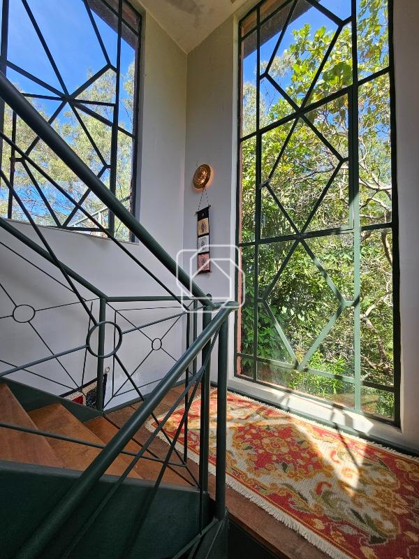 Casa de Condomínio à venda em Indaiatuba - SP - Lagos de Shanadu: Escadas