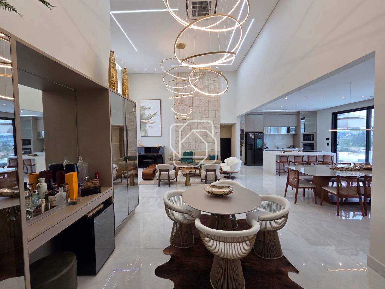 Casa de Condomínio à venda em Indaiatuba - SP - Jardins do Golfe Residencial Indaiatuba: Sala de jantar