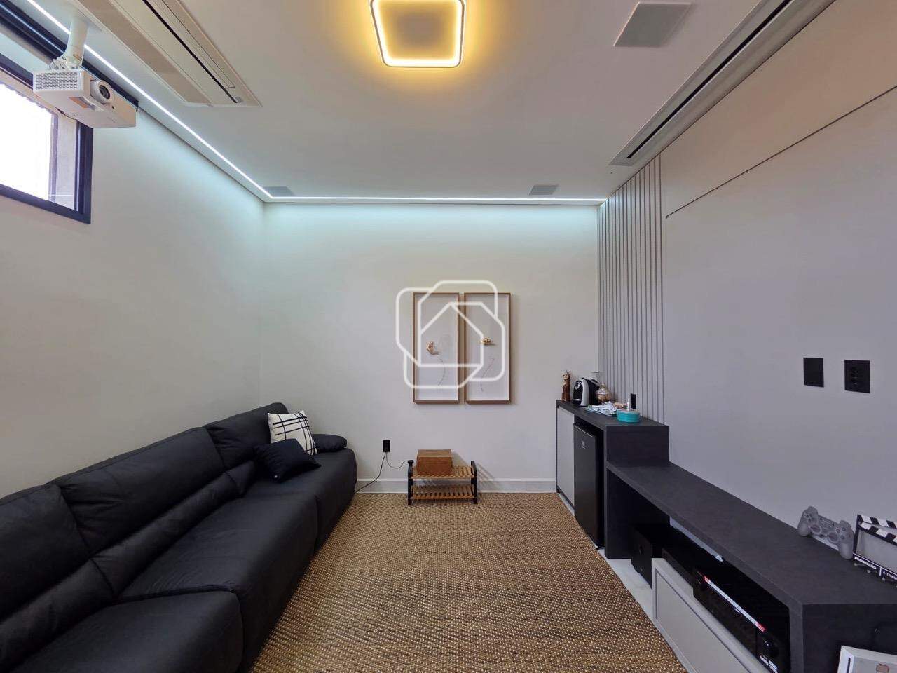 Casa de Condomínio à venda em Indaiatuba - SP - Jardins do Golfe Residencial Indaiatuba: Sala de TV