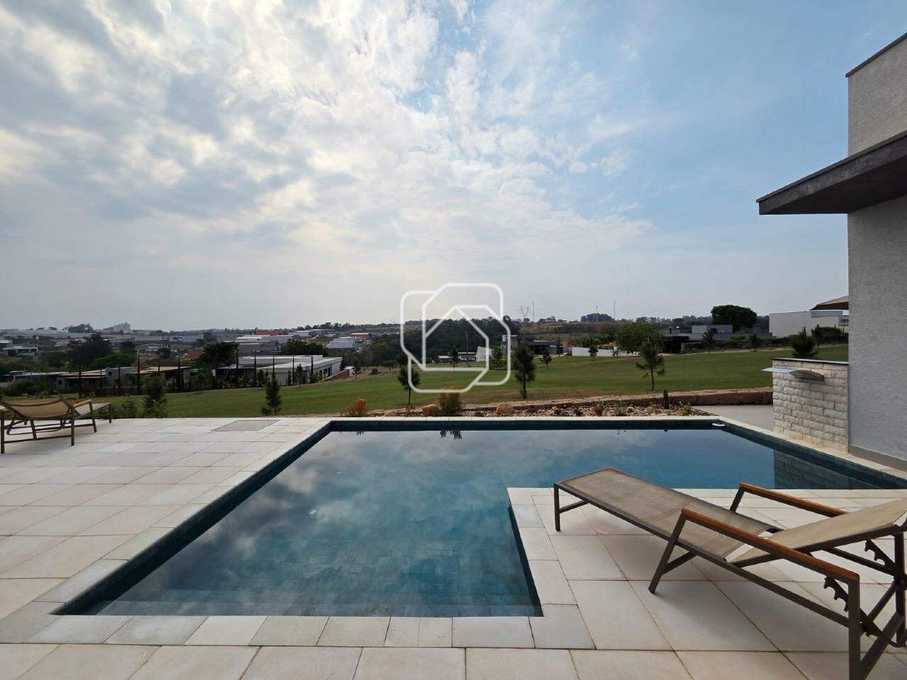 Casa de Condomínio à venda em Indaiatuba - SP - Jardins do Golfe Residencial Indaiatuba: Área da piscina