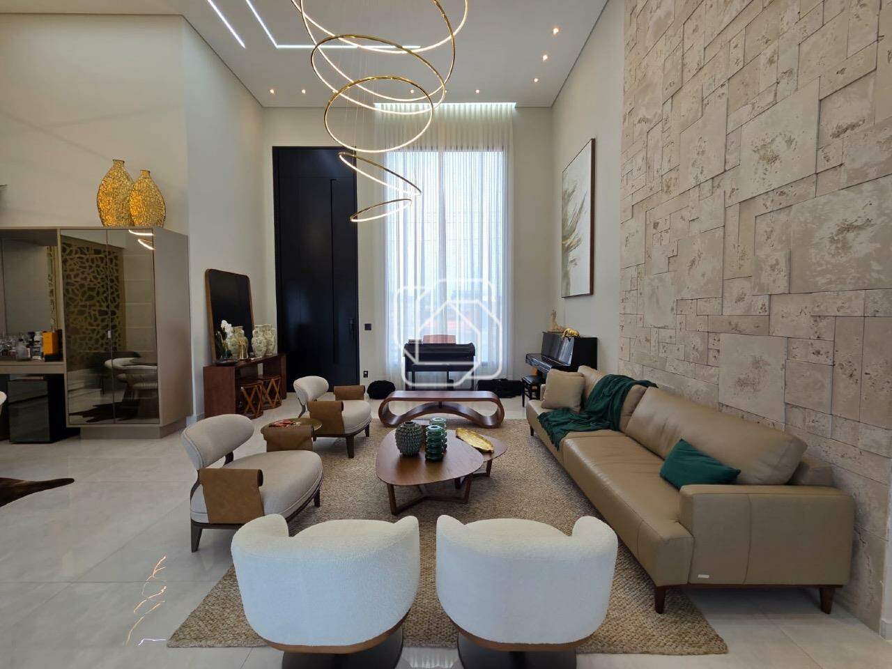 Casa de Condomínio à venda em Indaiatuba - SP - Jardins do Golfe Residencial Indaiatuba: Sala de estar