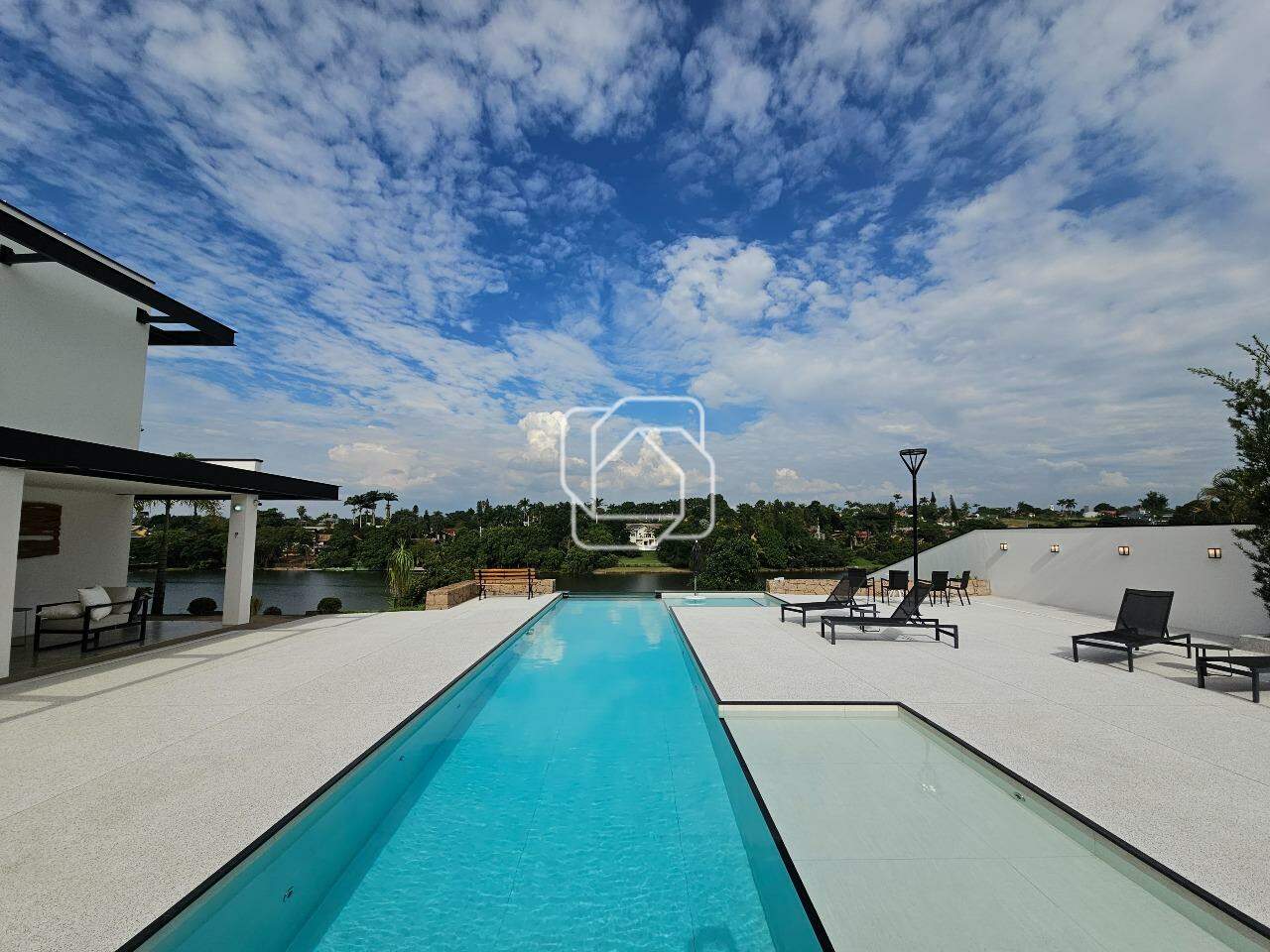 Casa de Condomínio à venda em Indaiatuba - SP - Colinas do Mosteiro de Itaici: Área da piscina