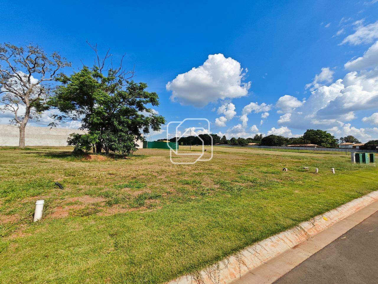 Terreno à venda em Indaiatuba - SP - Jardim Residencial Reserva Itanhangá: Visão geral do terreno