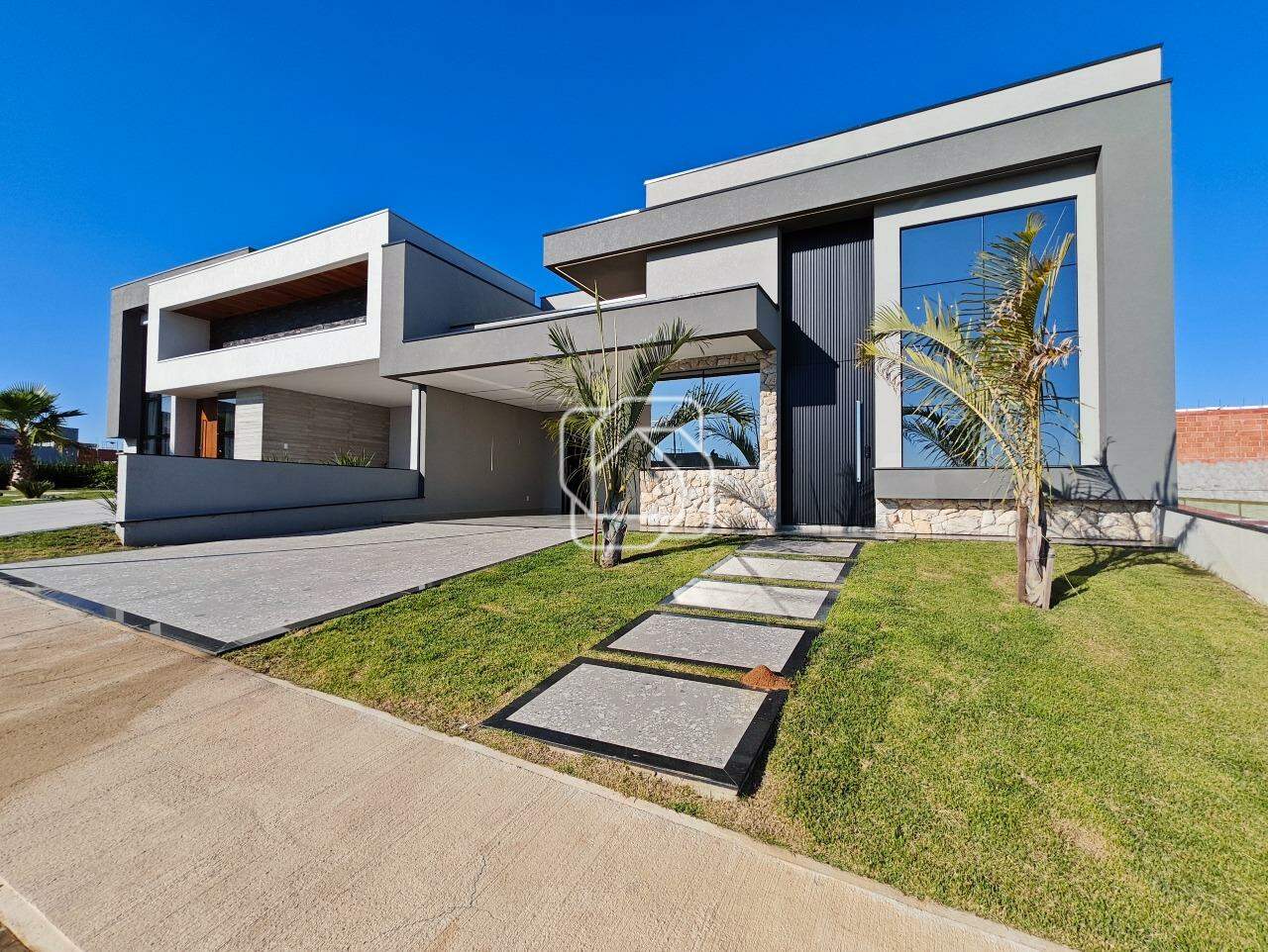 Casa de Condomínio à venda em Indaiatuba - SP - Jardim Residencial Dona Maria Cândida: Fachada