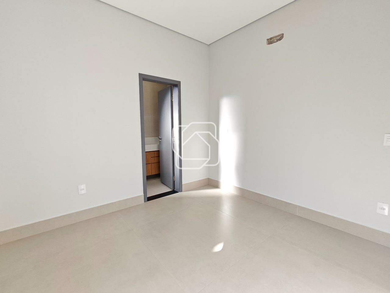 Casa de Condomínio à venda em Indaiatuba - SP - Jardim Residencial Dona Maria Cândida: Dormitório
