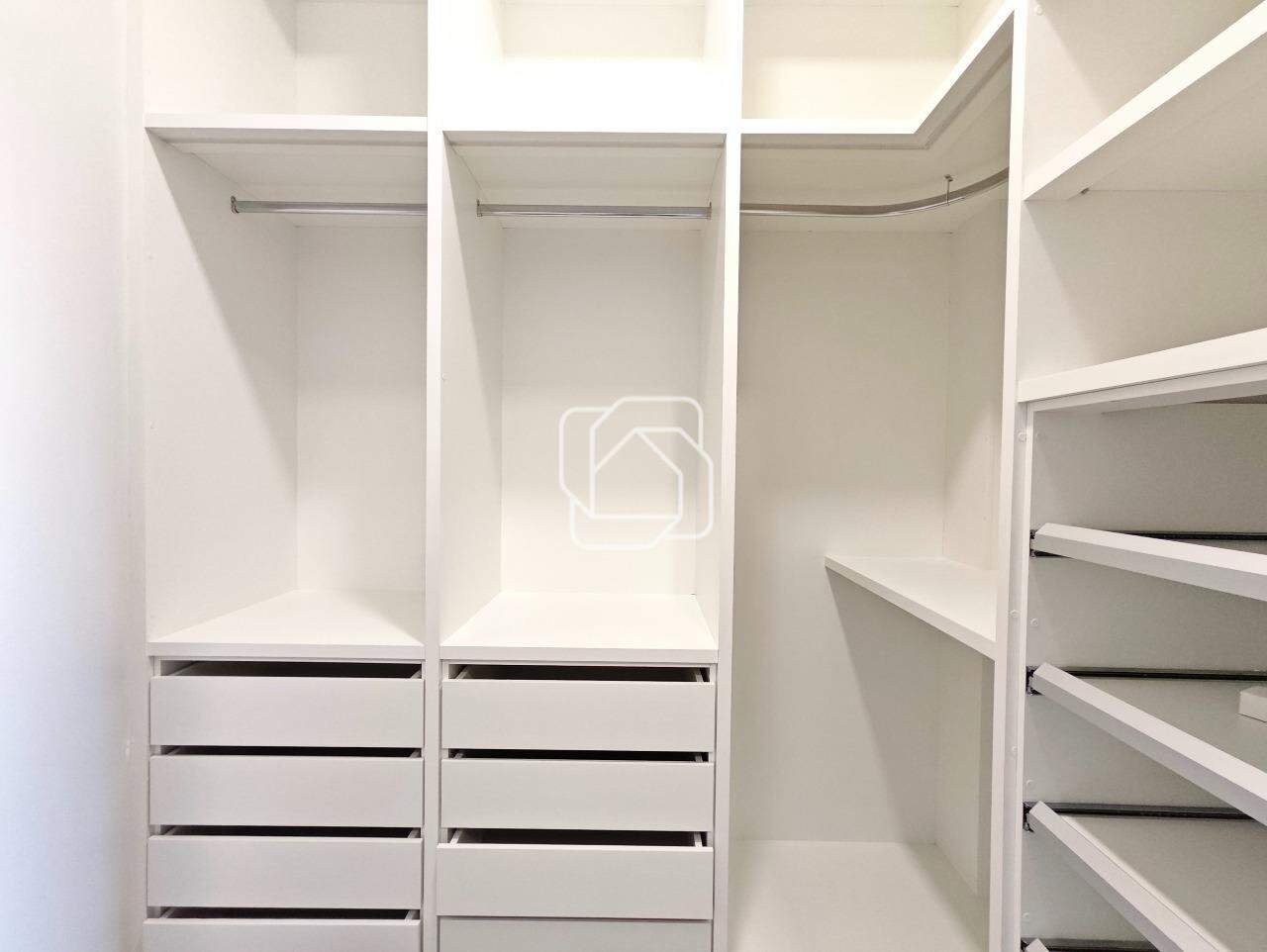 Casa de Condomínio à venda em Indaiatuba - SP - Jardim Residencial Dona Maria Cândida: Closet