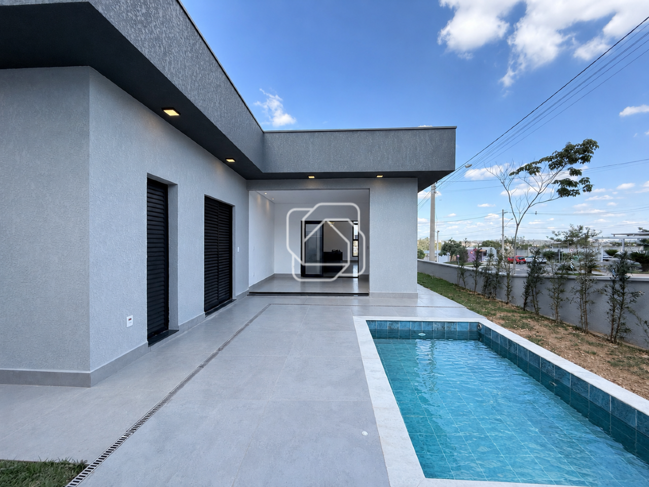 Casa de Condomínio à venda em Salto - SP - Reserva Central Parque: Área da piscina