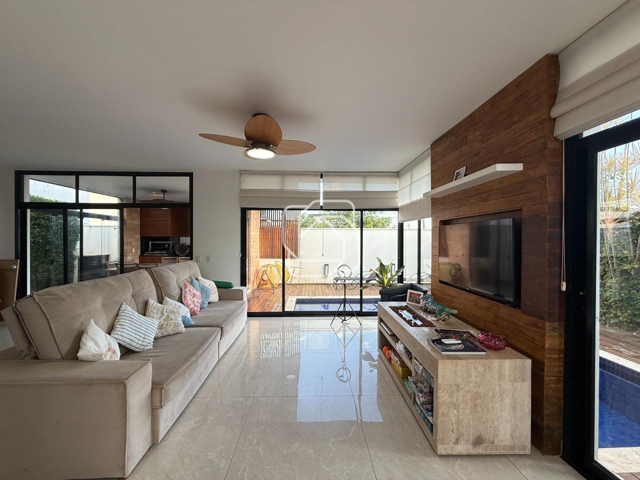 Casa de Condomínio à venda em Indaiatuba - SP - Jardim Residencial Terra Nobre: Sala de estar