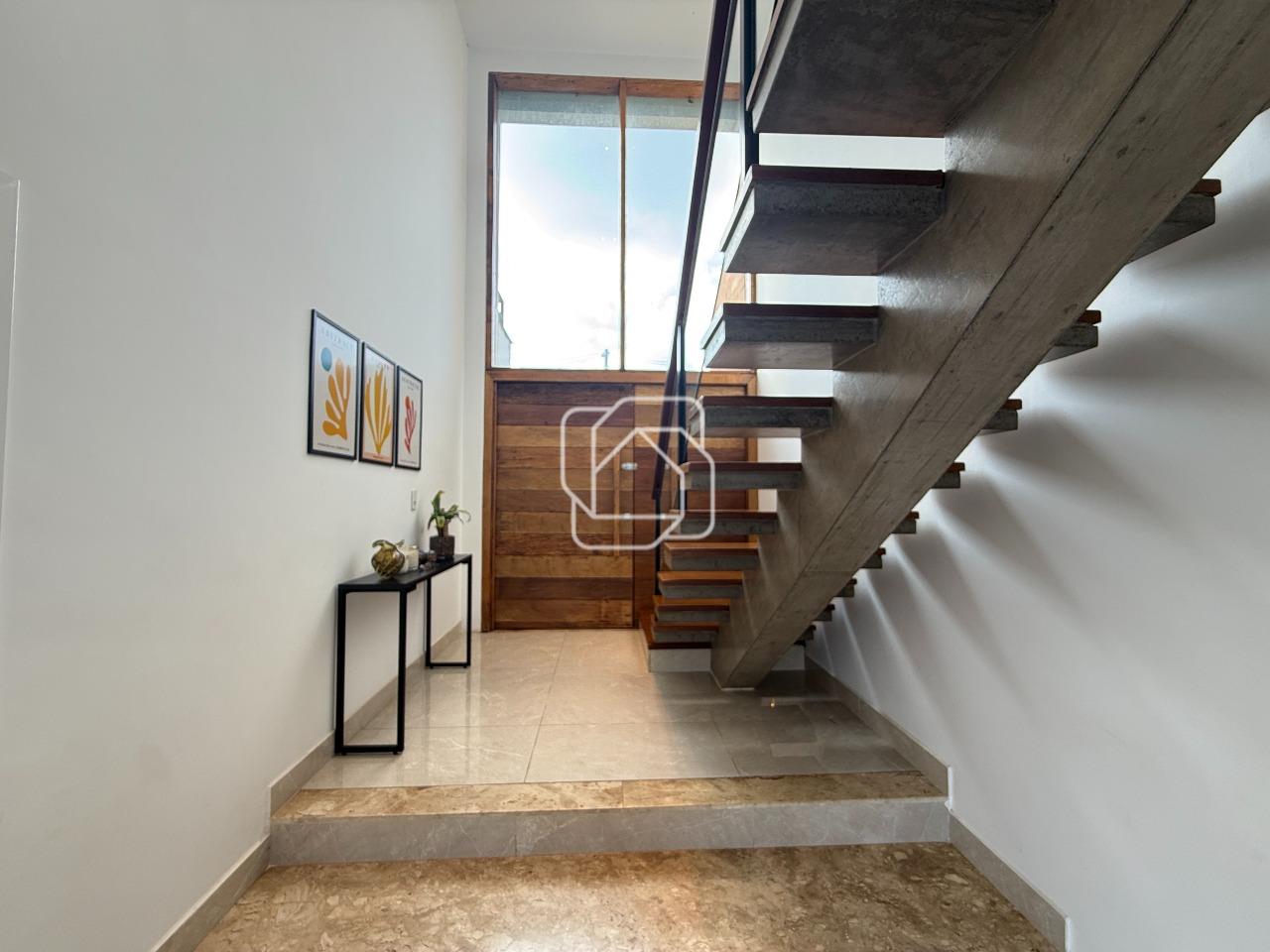 Casa de Condomínio à venda em Indaiatuba - SP - Jardim Residencial Terra Nobre: Hall de entrada