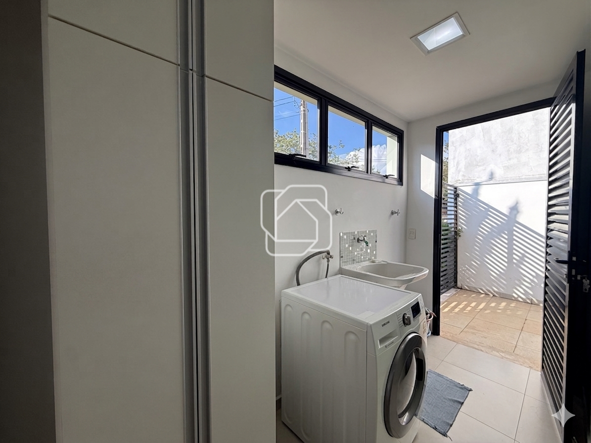 Casa de Condomínio à venda em Indaiatuba - SP - Jardim Residencial Terra Nobre: Lavanderia
