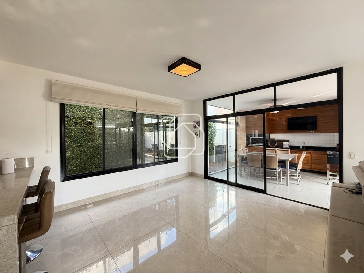 Casa de Condomínio à venda em Indaiatuba - SP - Jardim Residencial Terra Nobre: Sala de jantar