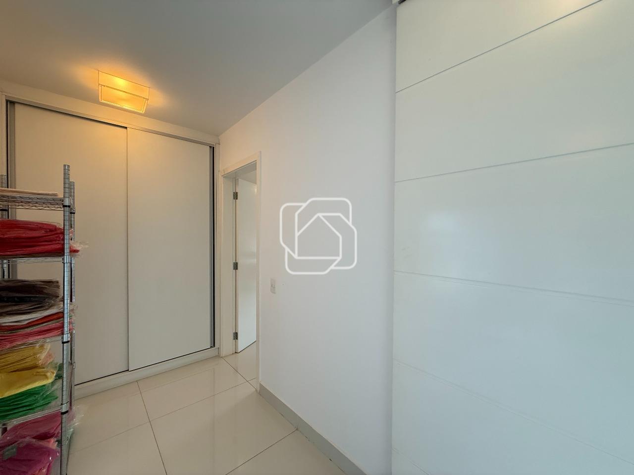 Casa de Condomínio à venda em Indaiatuba - SP - Jardim Residencial Terra Nobre: Closet
