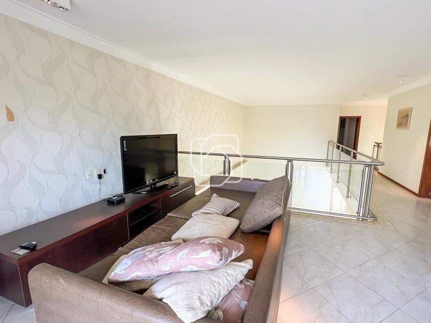 Casa de Condomínio para aluguel em Itu - SP - Jardim Theodora: Mezanino, sala com TV