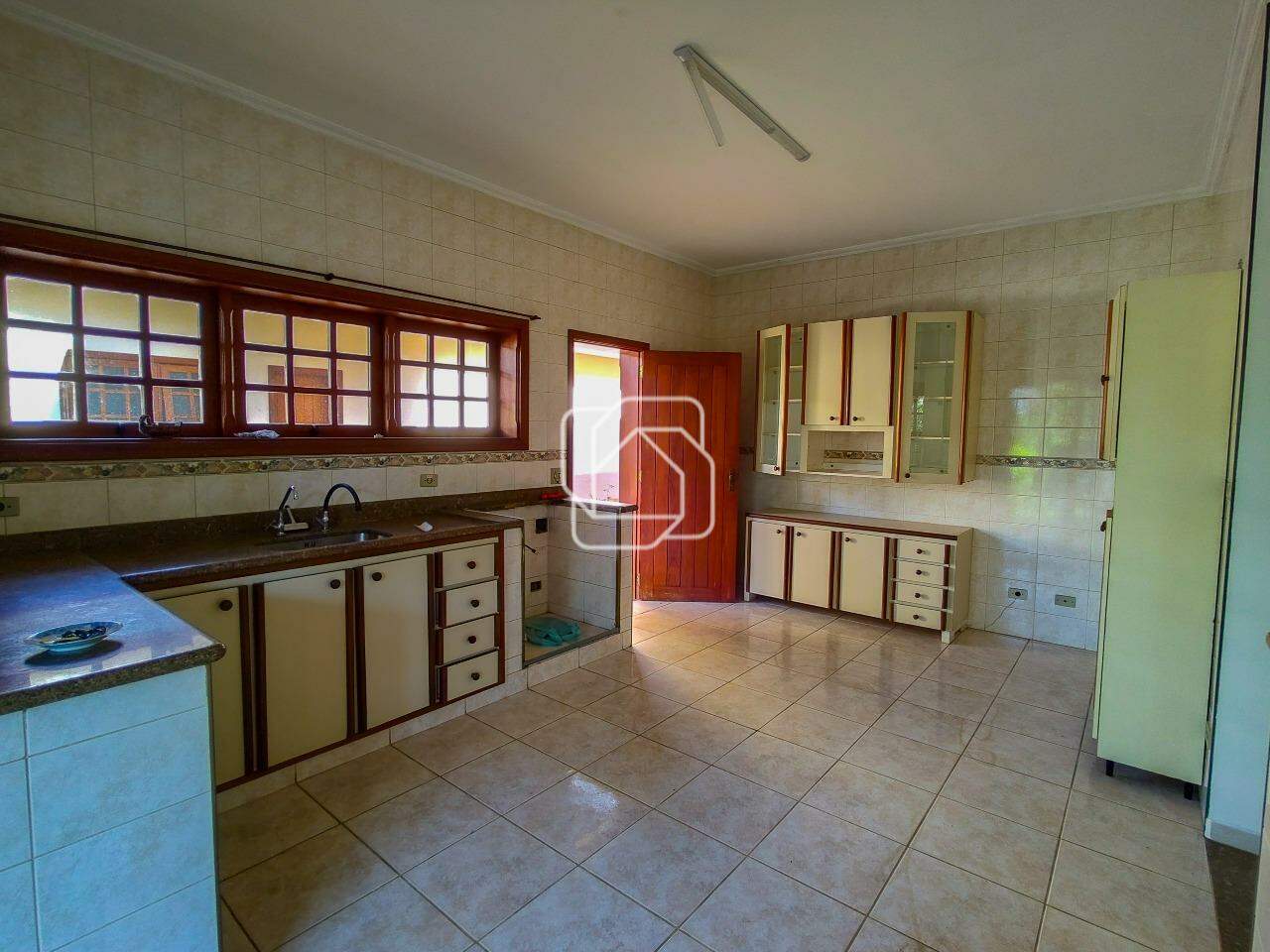 Casa de Condomínio para aluguel em Itu - SP - Condomínio City Castelo: Cozinha
