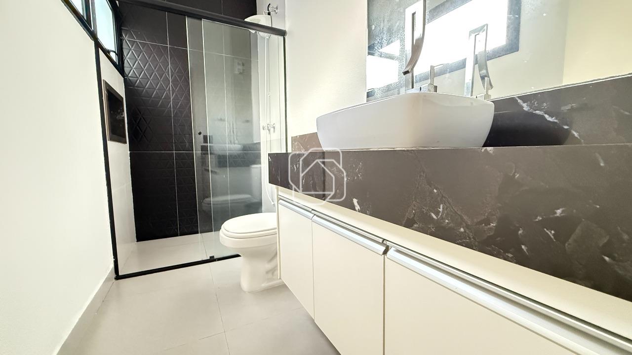 Casa à venda em Salto - SP - Village Moutonnée: 