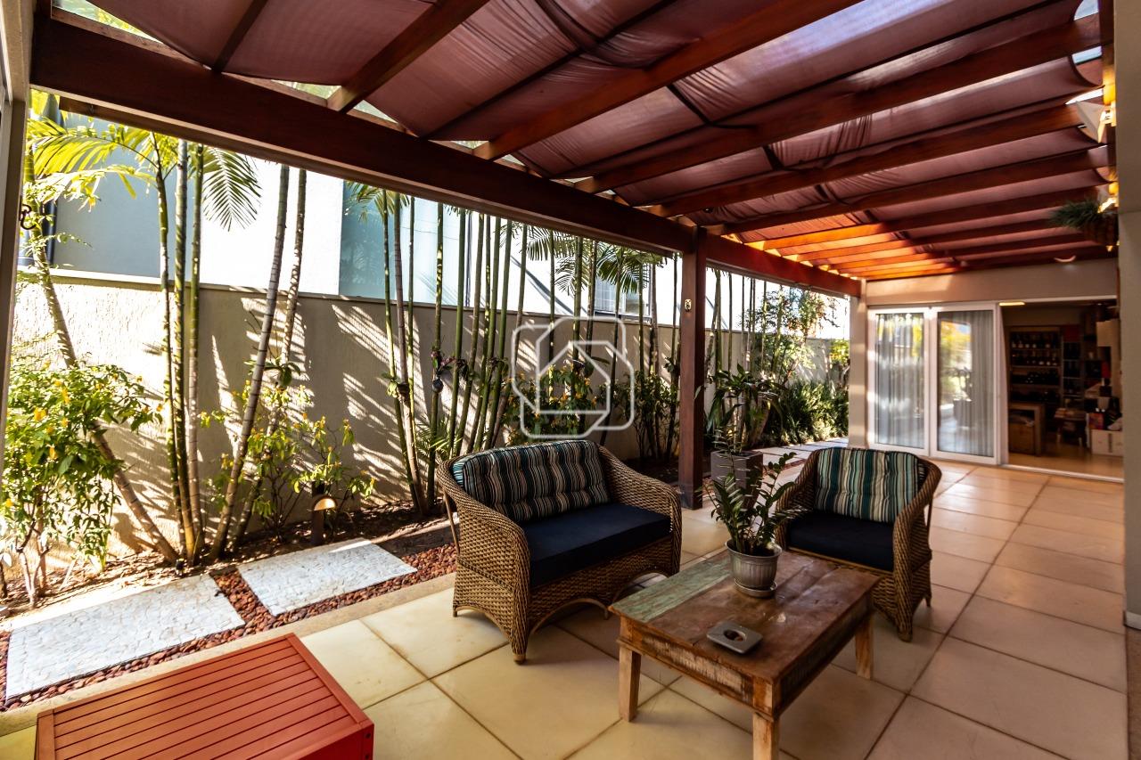 Casa de Condomínio para aluguel em Indaiatuba - SP - Helvetia Park: Espaço de convivência coberto