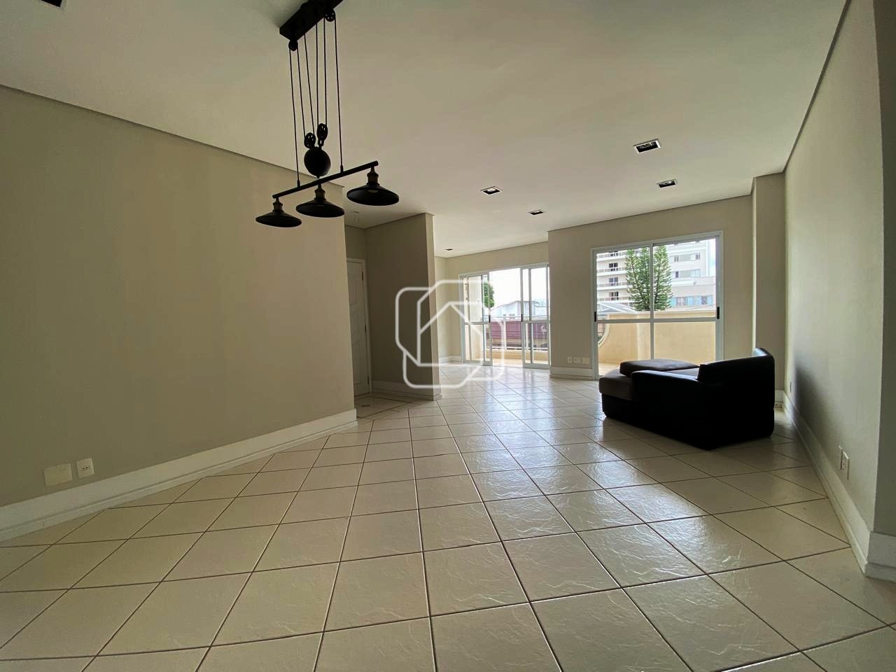 Apartamento para aluguel em Indaiatuba - SP - Residencial Giovana: SALA