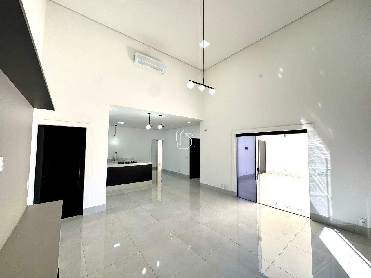Casa de Condomínio para aluguel em Salto - SP - Residencial Central Parque: